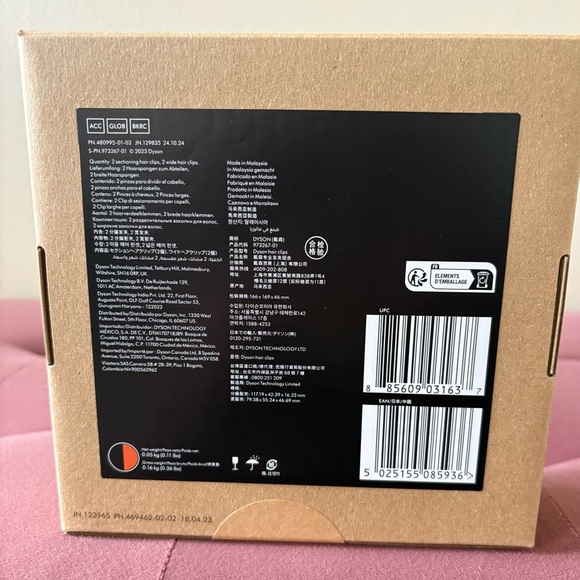 Dyson Hair Clips - Picture 2 of 2